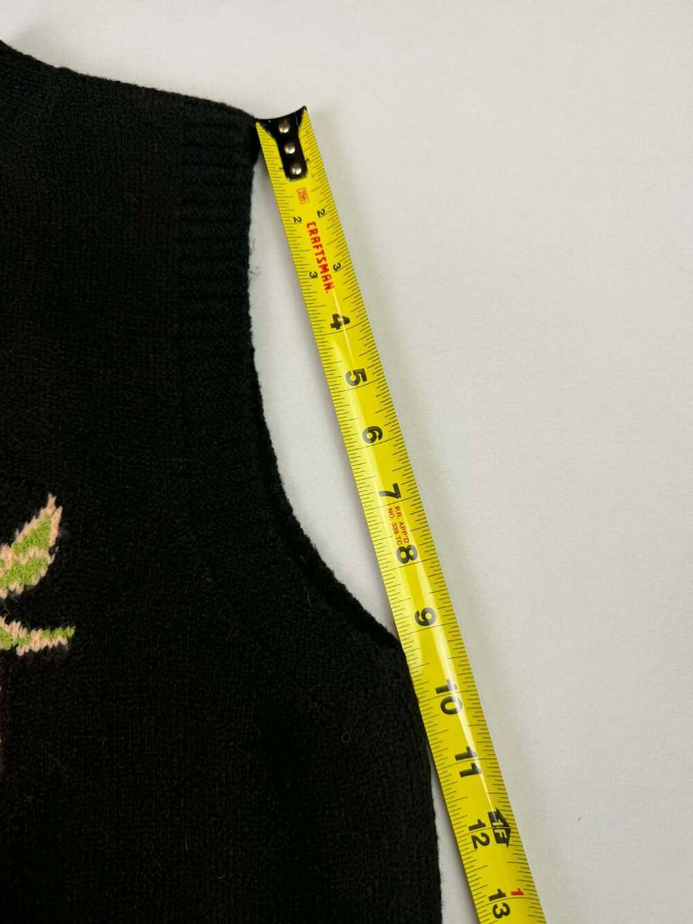 Commense Crew Neck Strawberry Knit Sweater Vest - Picture 10 of 10